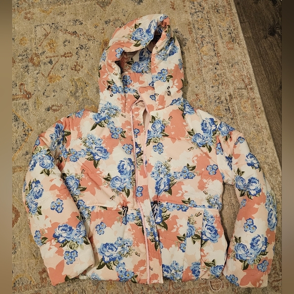 TALULAH Quilted Hooded Floral Puffer Jacket - Picture 7 of 8